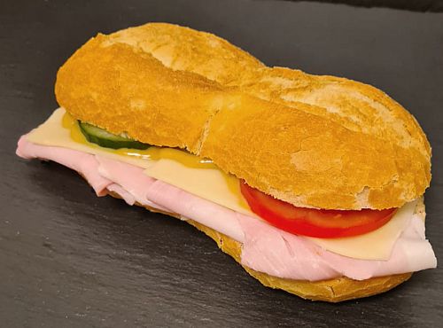 Sauhaxn Sandwich - Doppelte mit Hinterschinken